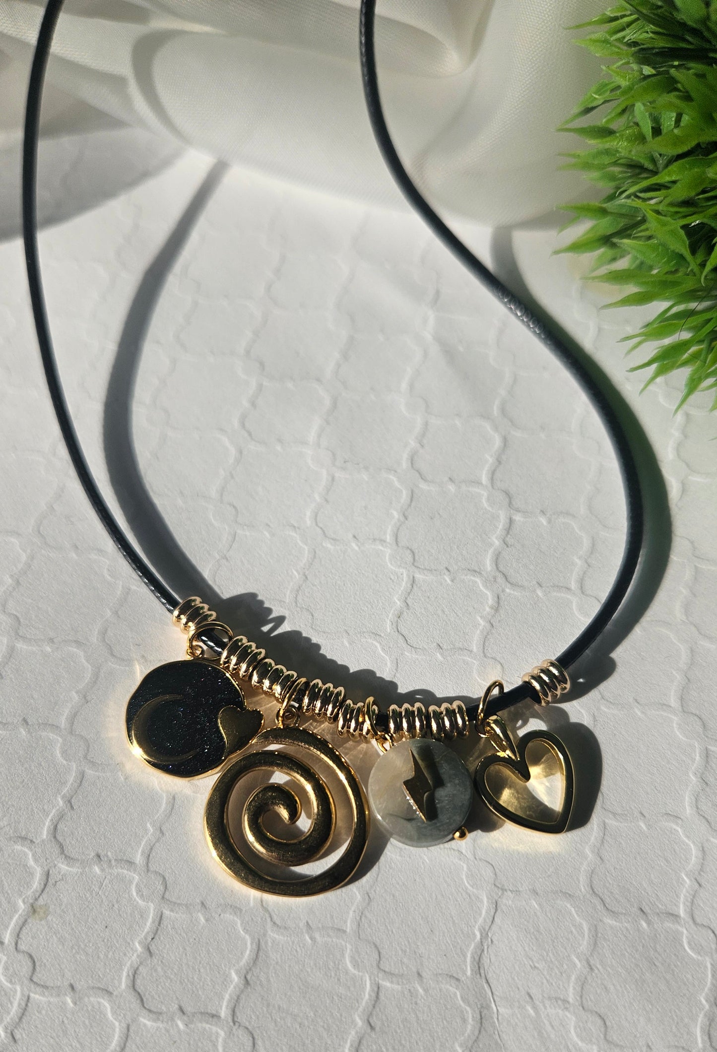 Lana necklace