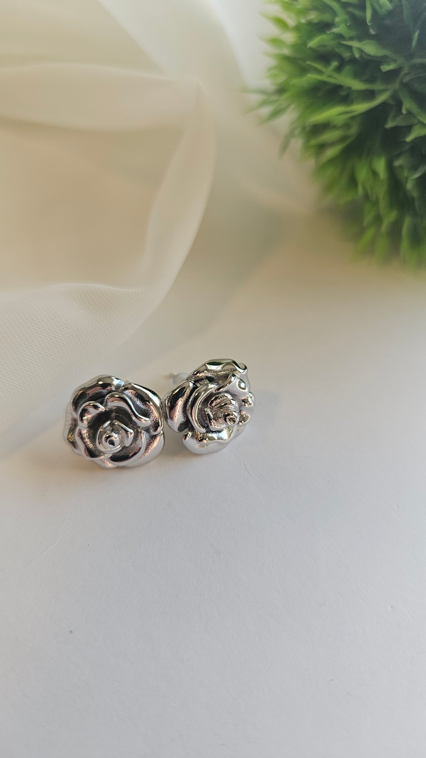 Ivy necklace