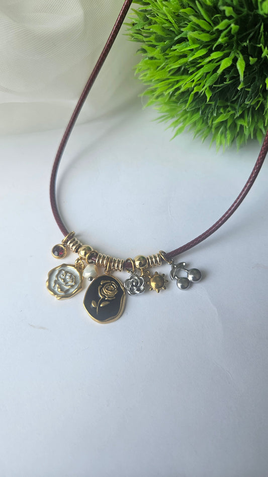 Jessamine necklace