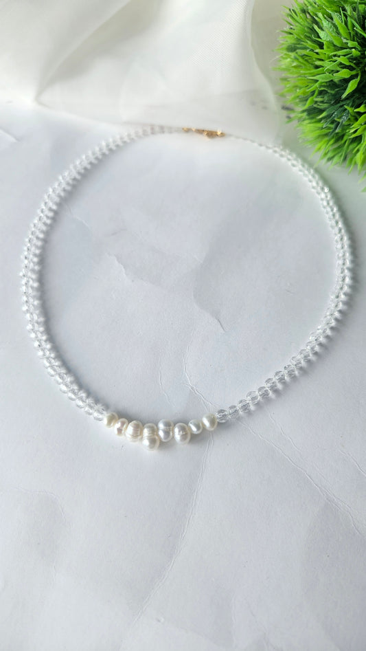 Minimal Pearl & Crystal Necklace