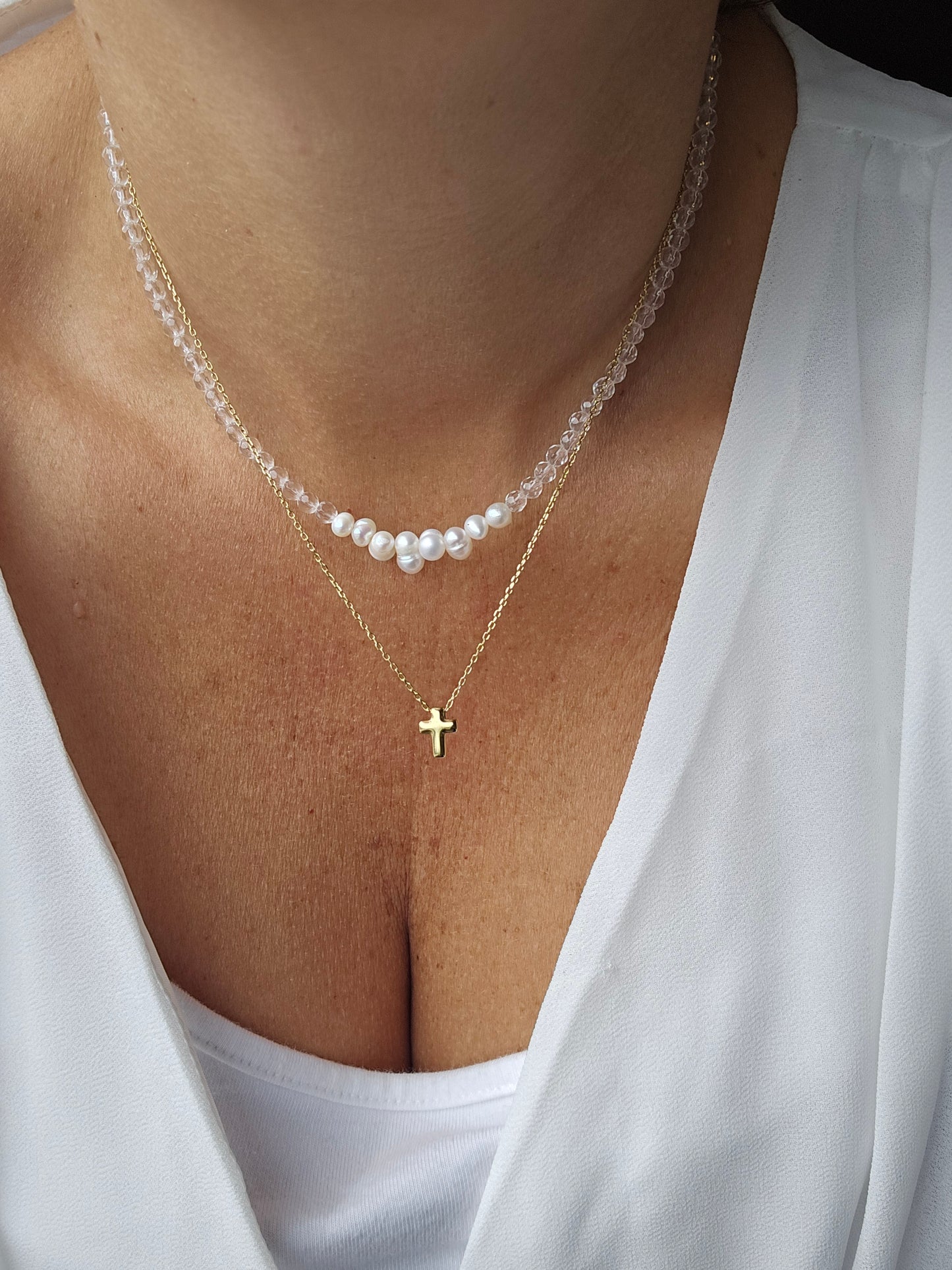 Minimal Pearl & Crystal Necklace